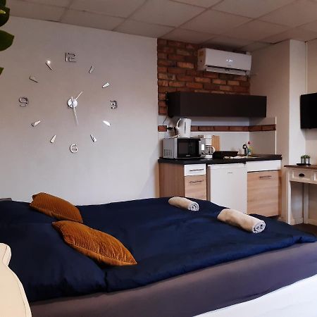 Ady Apartman Tata Dış mekan fotoğraf